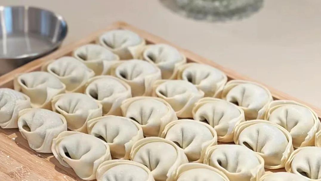 朱磊的蟛蜞馄饨：长江边的独特风味