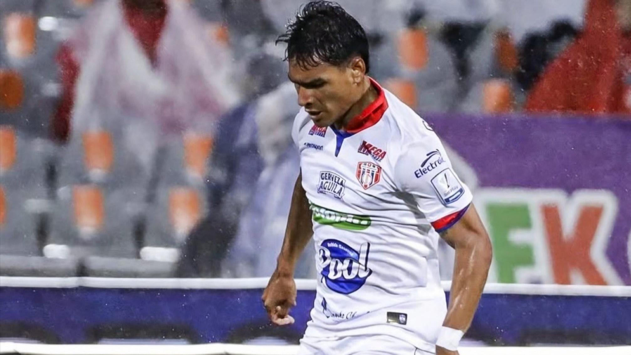 上树？天津津门虎首签外援曝出：26岁南美中场，82场23球