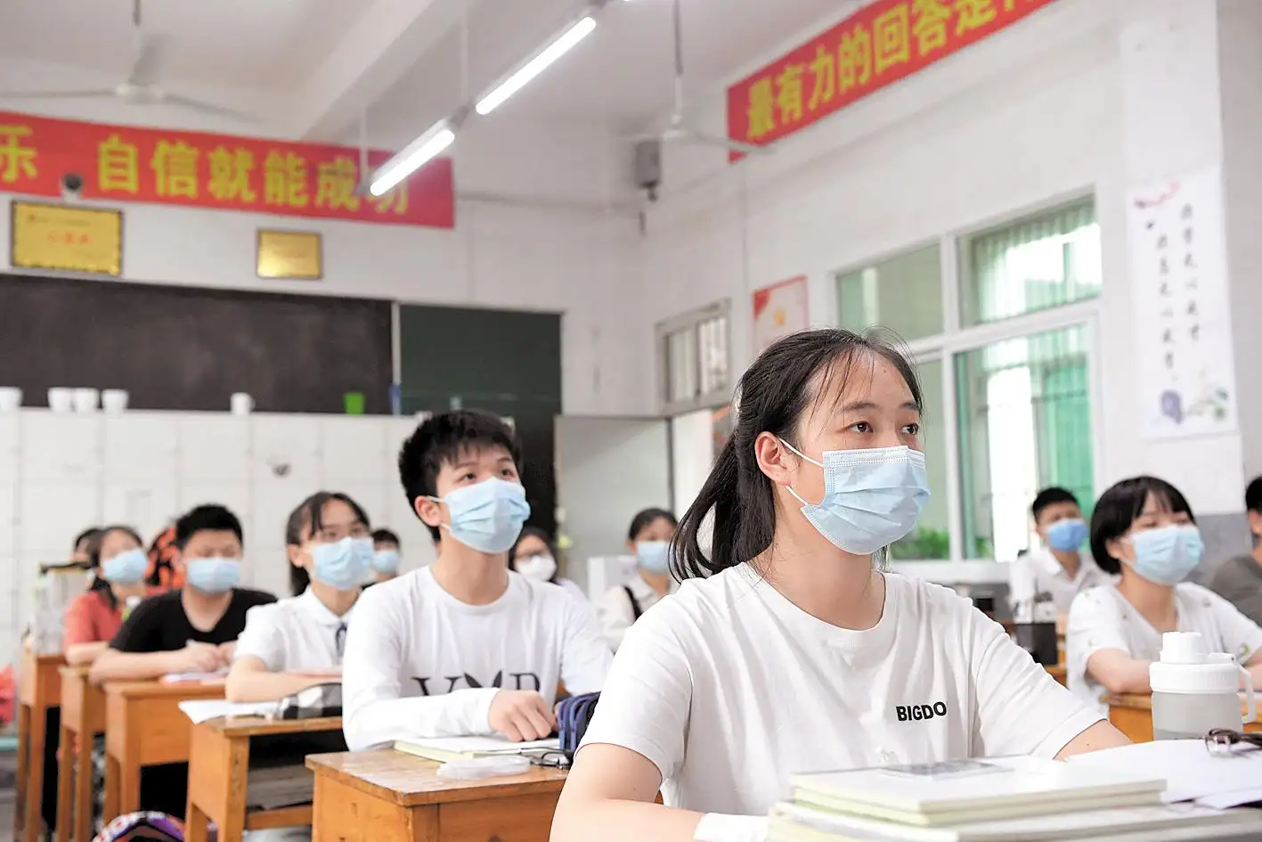 上学成绩不好就一定没前途？别被“混文凭万能论”给忽悠了