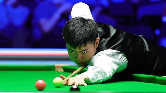 5-4绝杀！2-5爆冷！中国新星三杆破百淘汰世界冠军，11人晋级正赛