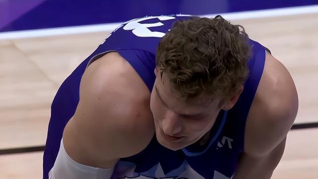 爆冷！湖人内线被爆，东契奇和里夫斯状态低迷，完败鱼腩球队