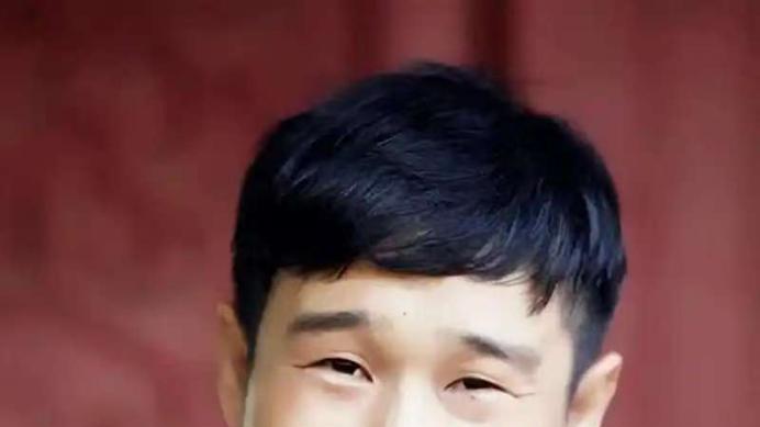 红得快，凉得更快的4位明星，以前是男神女神，如今“无人问津”