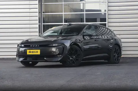 奥迪E5 Sportback 2026款 钦定性能quattro型的综合体验解析