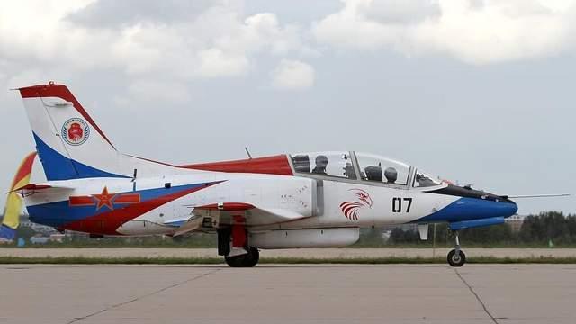 性价比之王：35年不老传奇，第三世界国家独爱中国K-8教练机！