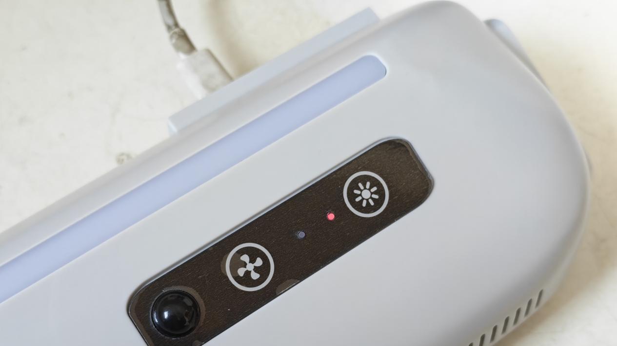 告别异味与细菌！浦尔乐衣物除菌护理机衣物护理新选择