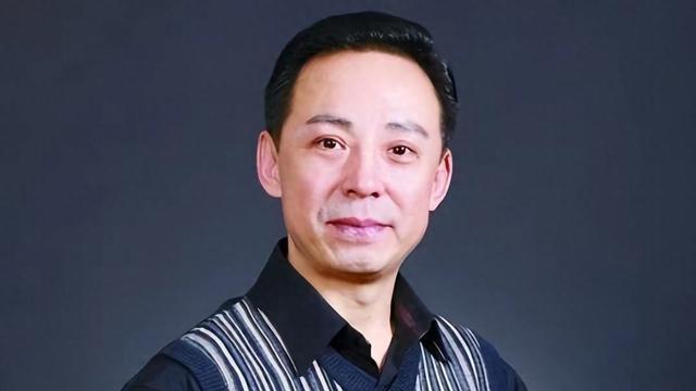 于魁智和李胜素在今年6月份的时候，两人一起去到了中国香港表演