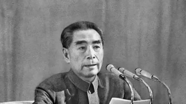 61年周总理罕见与毛主席大吵一架，主席一句反问，让总理哑口无言