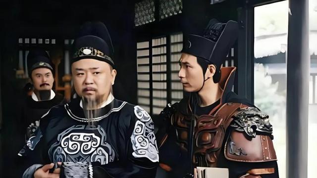 狄仁杰死后，家人在遗物中发现8个大字，暴露他和武则天真正关系