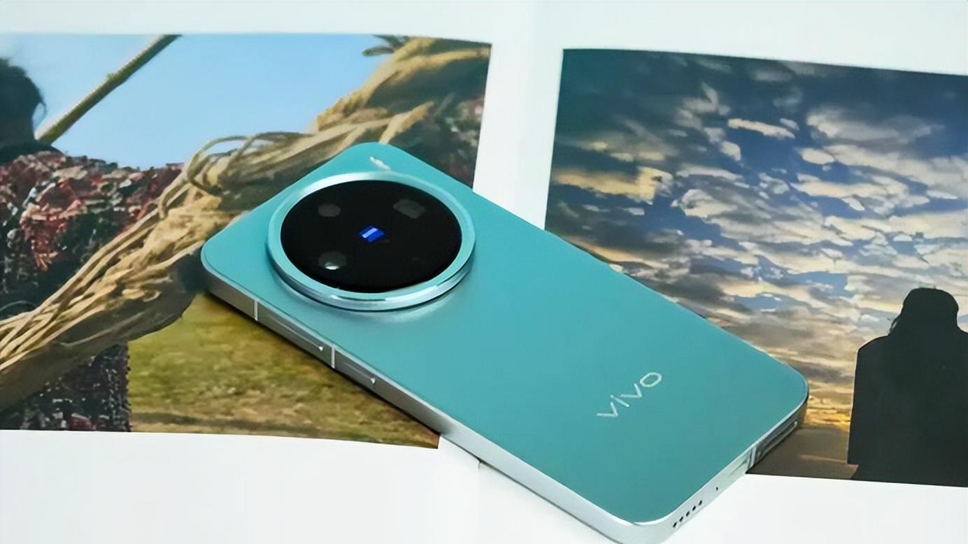 年末犒劳自己！vivo X300：3959元享蔡司影像与5年流畅体验