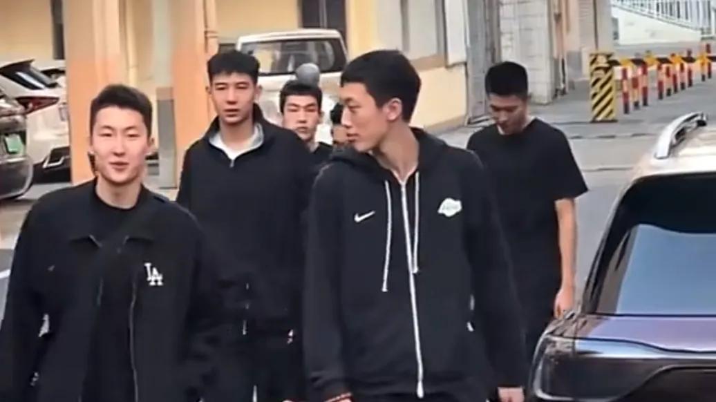 夏振峰出席广东队出征仪式，有望被朱芳雨签回？