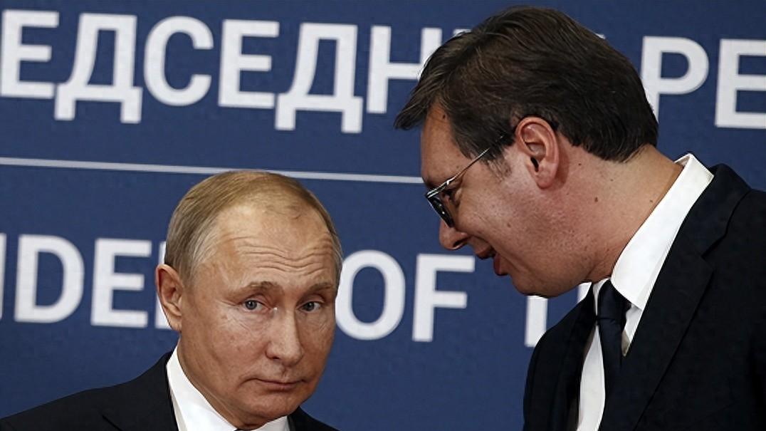 巴尔干困局：武契奇的无奈与塞尔维亚的十字路口