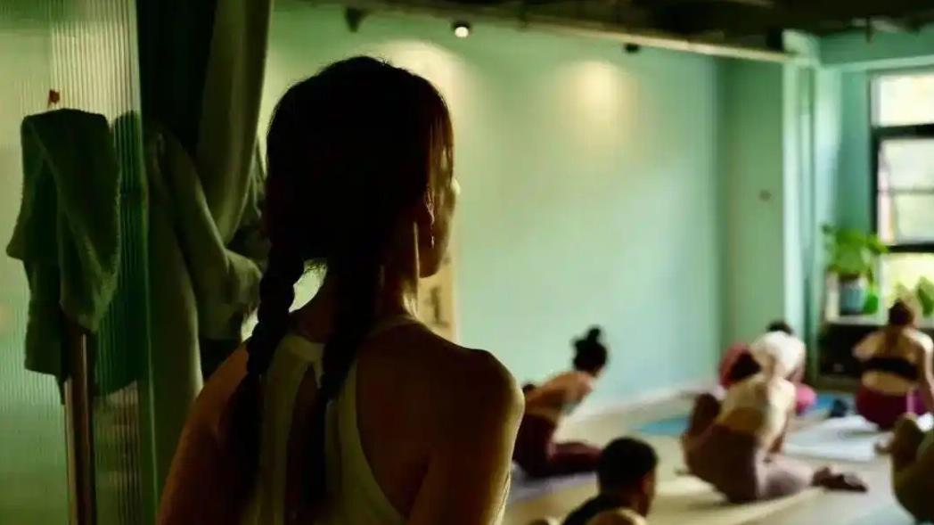 在LAS练瑜伽，愿我们终将与更好的自己不期而遇！