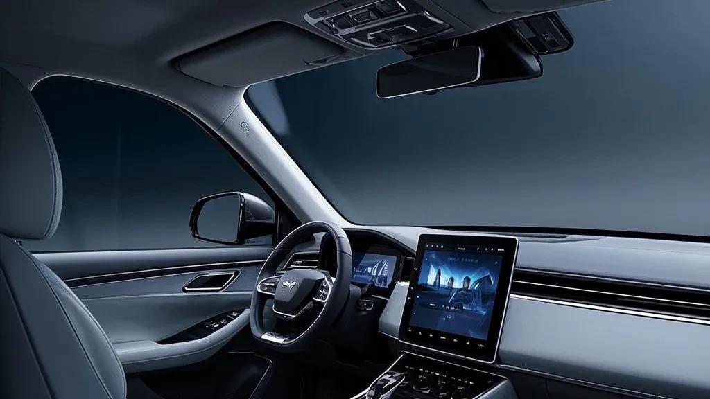 极狐阿尔法T6：颜值即正义？续航焦虑？猜猜它能否逆袭！