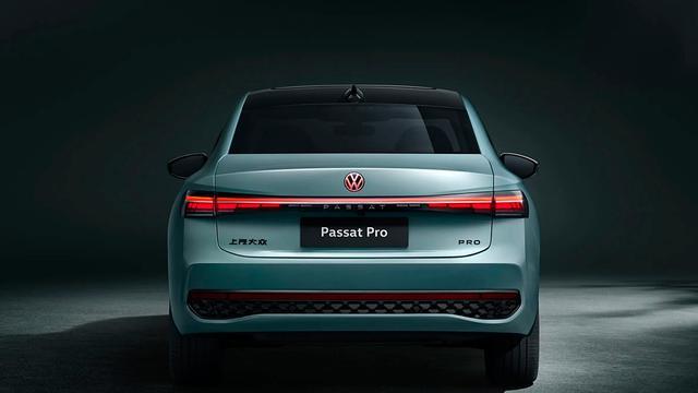 2025款大众帕萨特——全面解析：外观、内饰与性能的革新突破