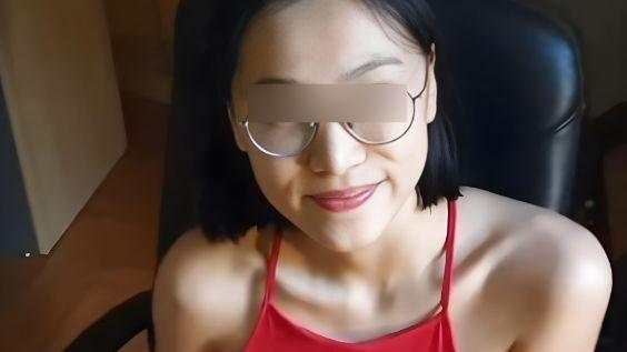 “网红刘某玥”事件回顾：拍31部视频传上外网，被大量网友追捧​