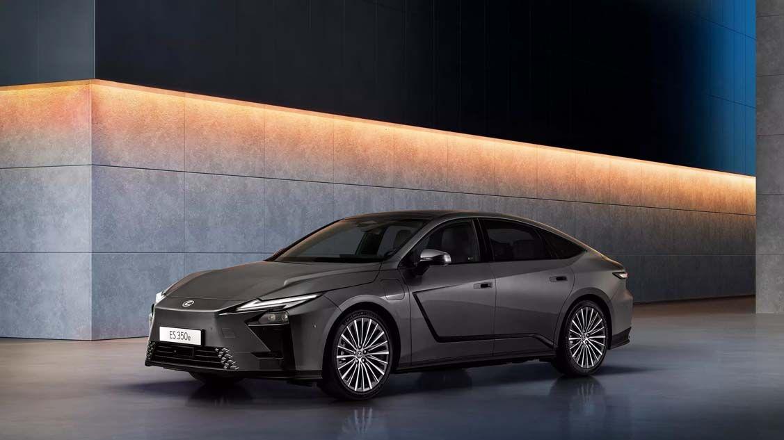 10月发布新一代雷克萨斯ES，搭载全新2.0油电混动系统