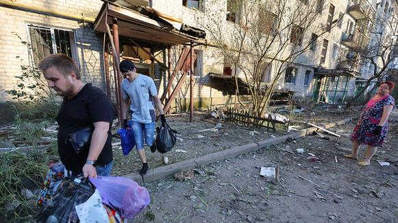 俄乌停战后更大危机？乌前总司令警告：百万退伍军人或引发内乱！