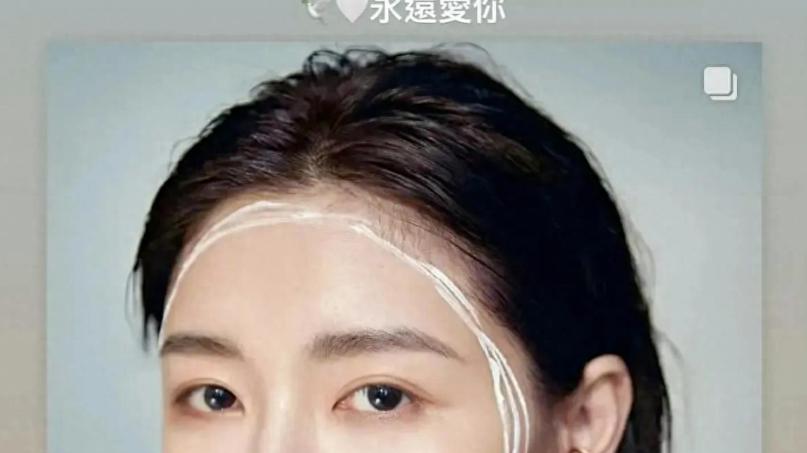 陪同大S儿女一起护送骨灰的神秘小伙子是谁？谜题解开了