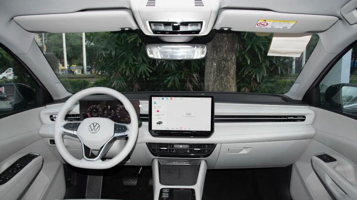 “小号帕萨特”来了，不到9万起售，送整车终身质保