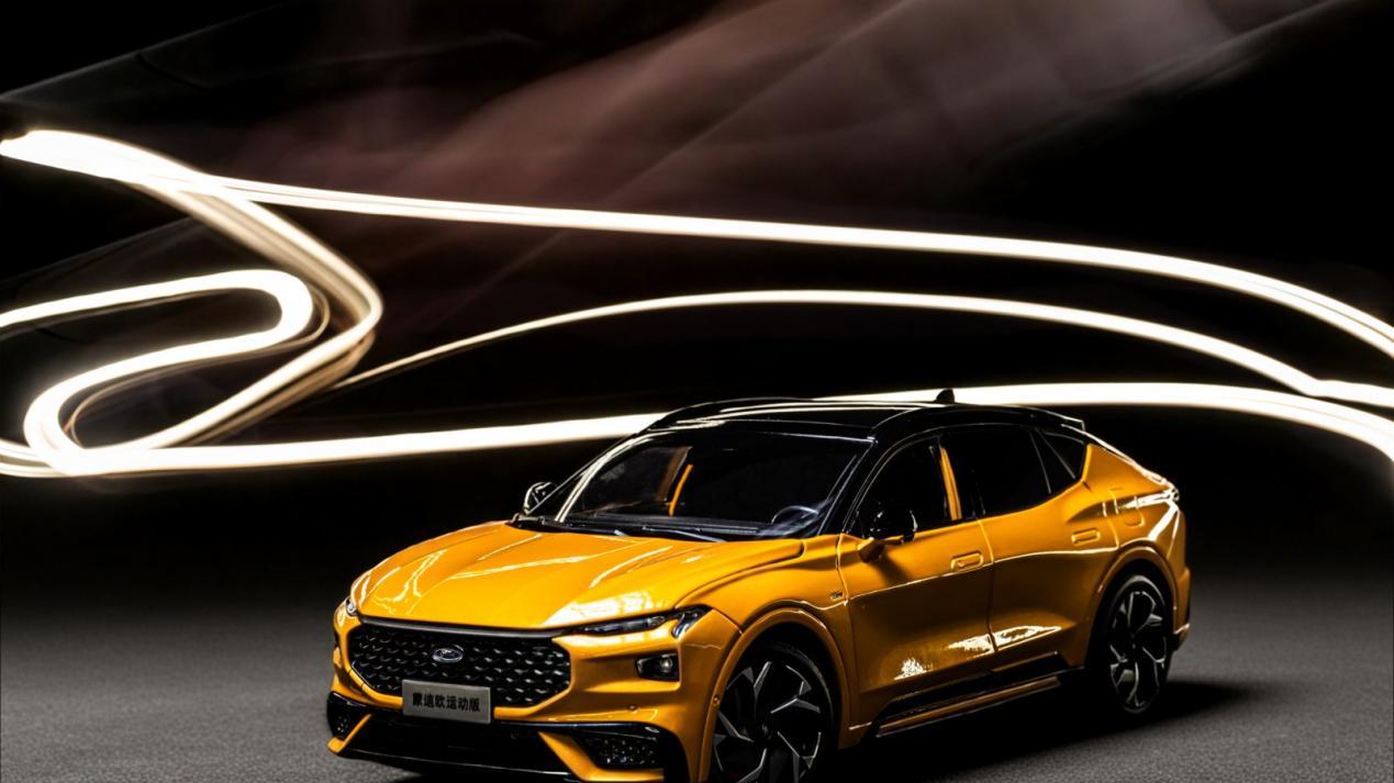 这车模太绝了！颜值暴击谁懂啊！