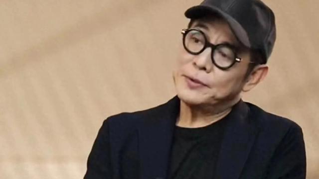 近日，62岁的李连杰接受了媒体的深度采访，罕见对外袒露了他患有自闭症一事