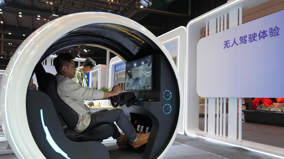 华为问界vs零跑：智能座舱体验到底差了几个鸿蒙？