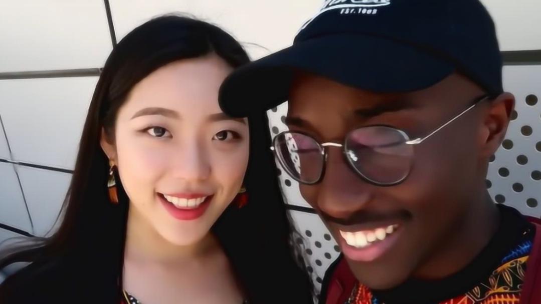 校花为了如愿“公主”梦，不顾家人反对嫁给非洲酋长儿子，结果悲剧了