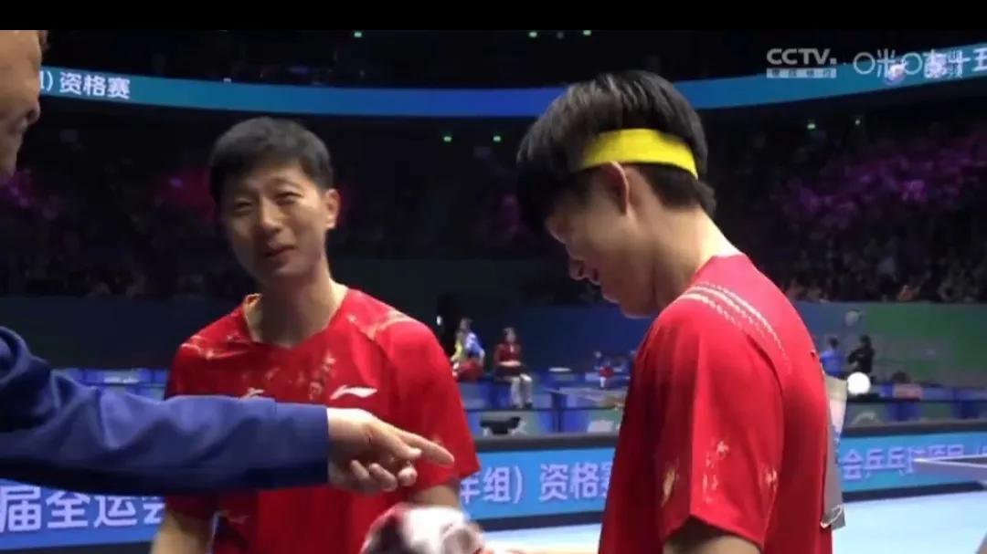 乒乓全运会：马龙，王楚钦合体3-0横扫对手，黄友政一单龙头托底