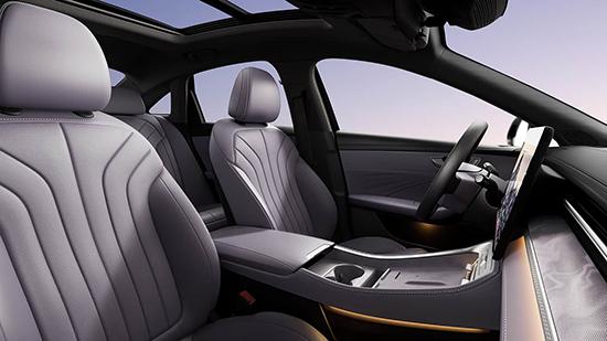 荣威M7 DMH正式上市 售价9.78-11.48万元