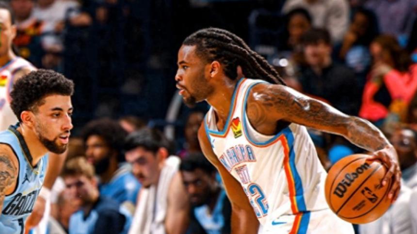 雷霆大胜灰熊，亚历山大37分领衔