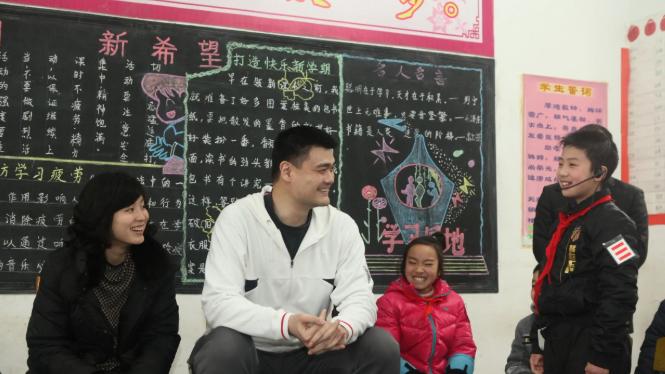 姚明：从篮球巨星到乡村教育点灯人