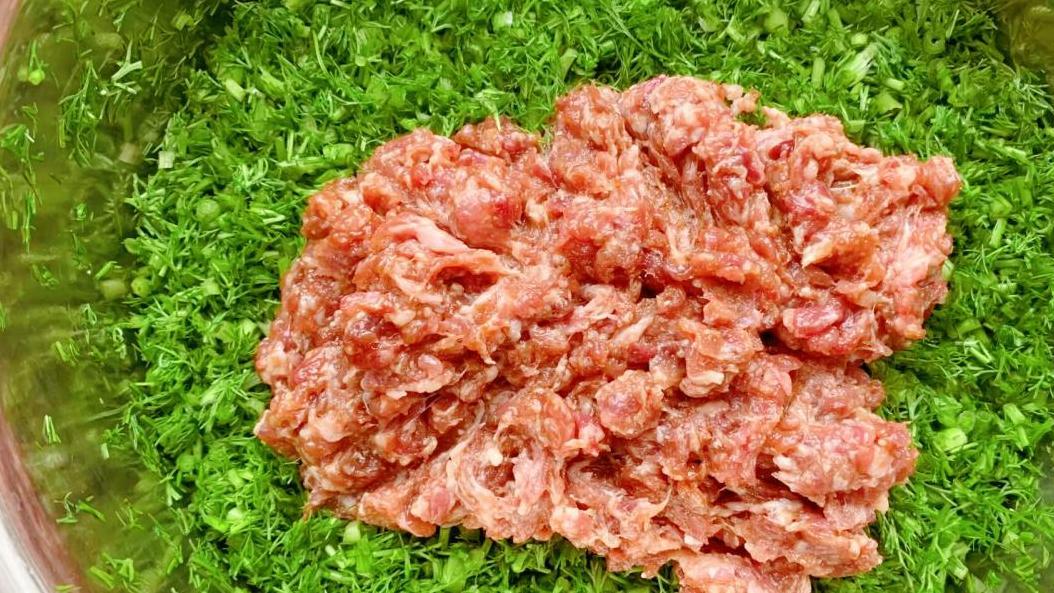 这菜是宝，春天到手绝不还价！香脆嫩美味，包子吃得好香