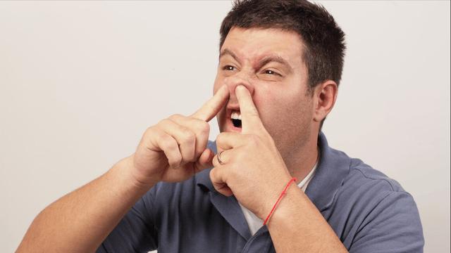 挖鼻孔、硬擤涕…这些动作正在“召唤”鼻息肉！
