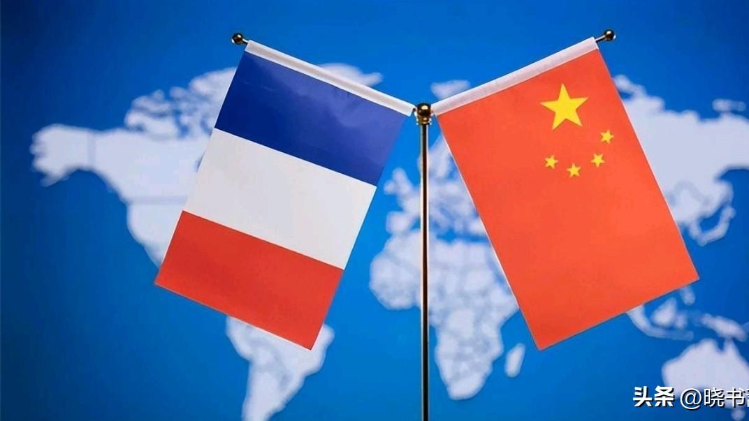 法国出来表态了！竟将中国军演定义为“武力胁迫”，双标嘴脸暴露无遗