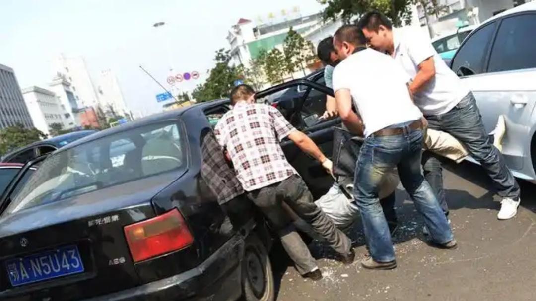 狭路相逢勇者胜！2008年安阳市“7·9”绑架企业经理案侦破始末