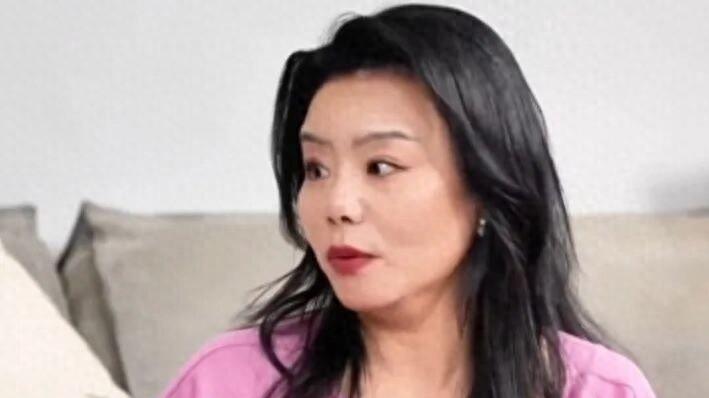 龚琳娜为挽回出轨丈夫曾送100多件礼物，活成了"笑话"？