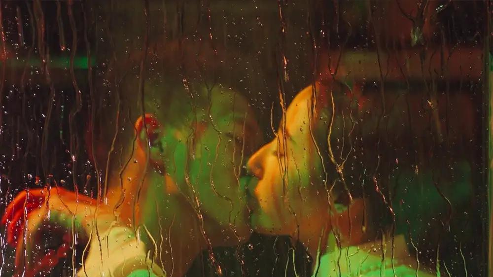 短剧《分手八年钟总依然超爱》钟总的八年情缘