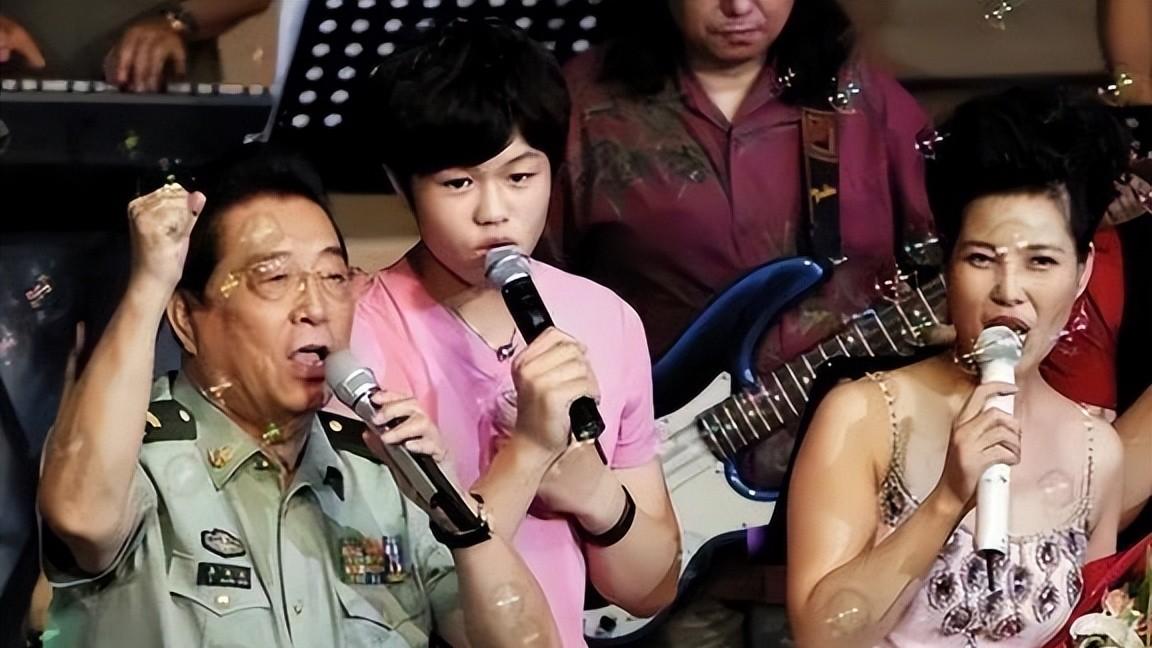 86岁李双江身家过亿，为何仍为儿子愁白头？