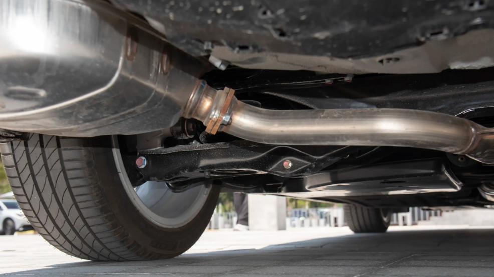 新能源时代下，传统燃油车还能选吗？且看2025款本田雅阁