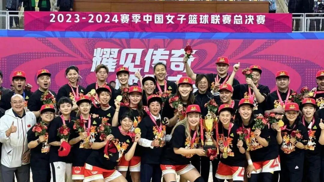 退赛！解散！欲以4269万的价格卖队，篮协也无能为力了