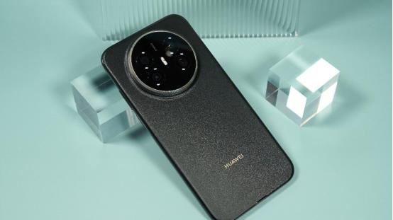 Mate史上最薄直板机诞生！华为用Air之名，掀起手机市场新风暴