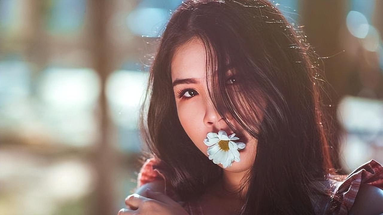 一个女人福气越来越好，突然变得好看，往往逃不开这3个原因
