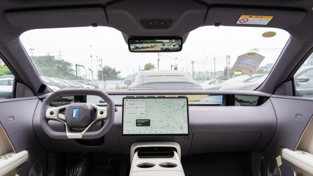 增程/纯电双动力，标配激光雷达，阿维塔06 Elite上市