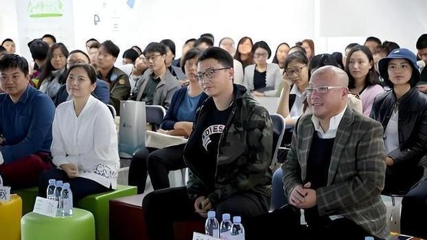 害人不浅！他曾因诈骗坐牢7年，出狱再骗500亿，每天2万养情妇