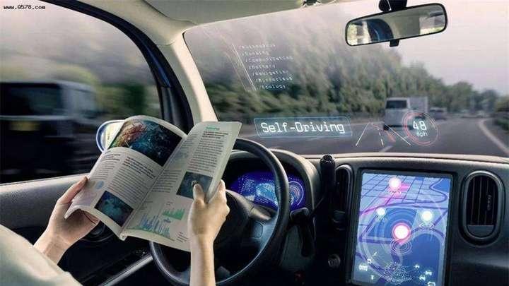 无智驾=裸奔？2025新规重拳出击，老司机破防：这车还能开吗