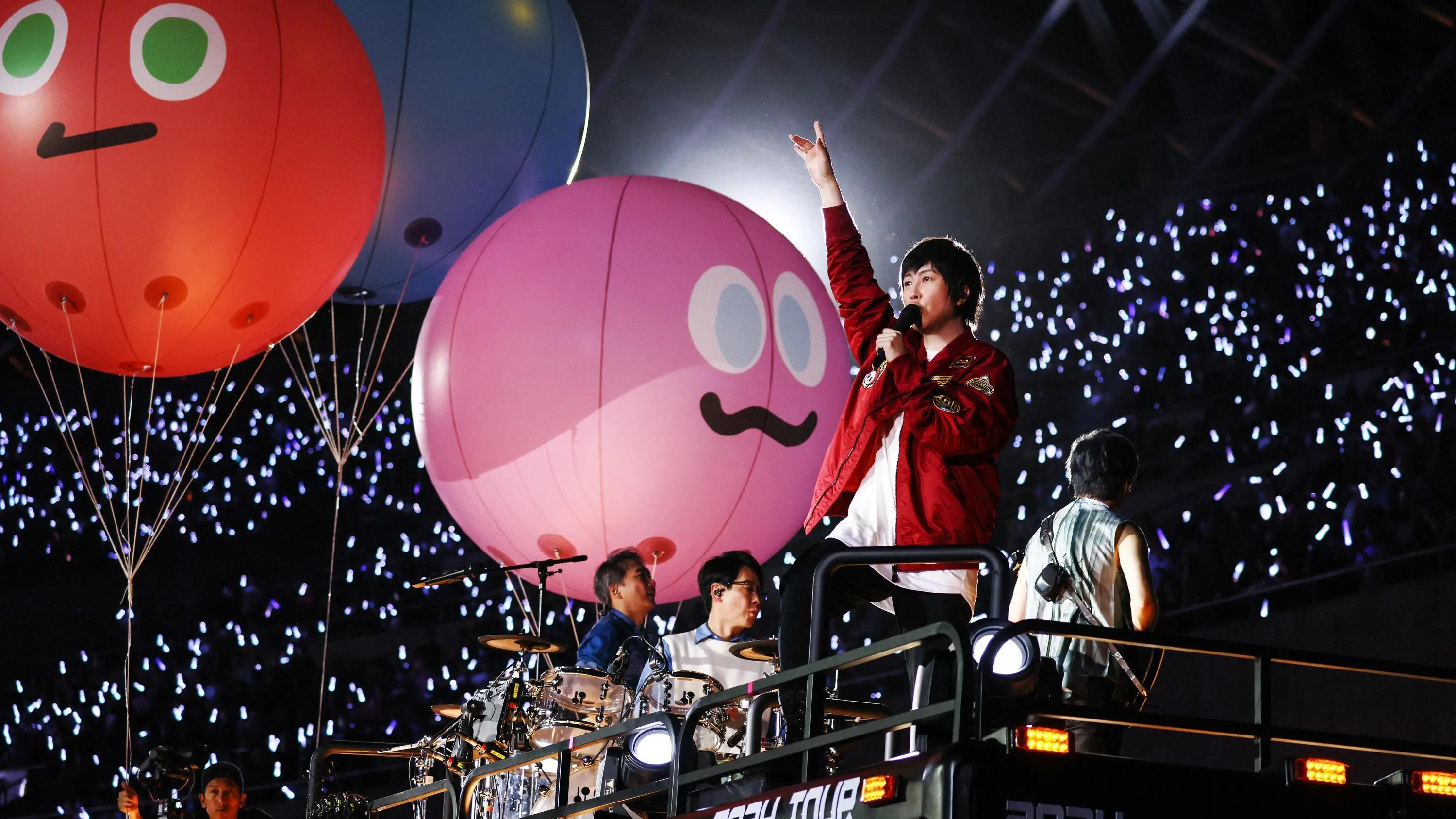 抢票比春运还疯！这些演唱会凭什么让00后砸钱、70后泪崩？看完第7个我悟了…