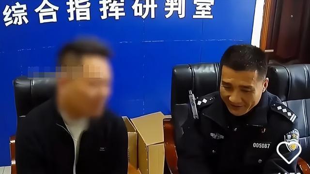 小米su7事故后，油车车主慌了！睡觉走神玩手机，现在这样开车？