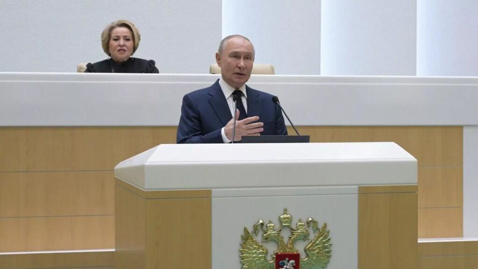 普京：俄罗斯经济稳定，通胀下降、卢布走强