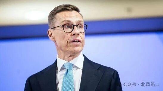 谈判回到起点，特朗普彻底不装了， 欧洲准备为乌筹集900亿欧元