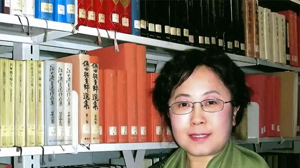 大学教授跪舔日本，扬言南京大屠杀不存在，为侵华日军“洗白”